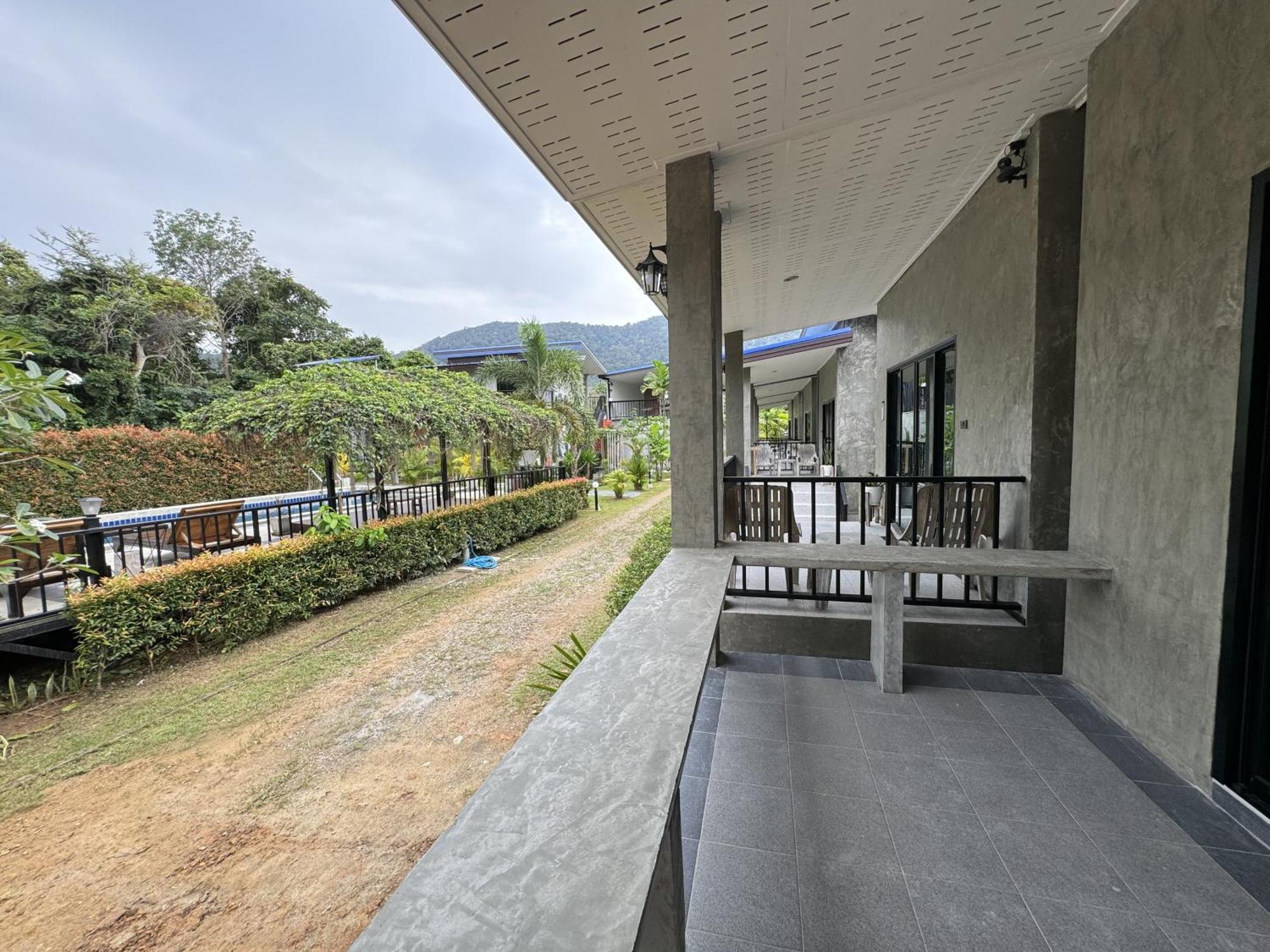 Baan Chainarong Ko Lanta Esterno foto